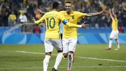 中国男足直播cctv5